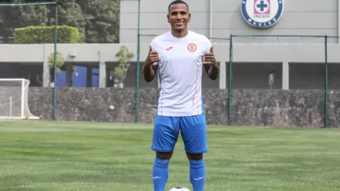 Rómulo Otero fue presentado hoy.