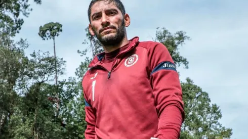 Jesús Corona ha entrenado con trabajo diferenciado del plantel.