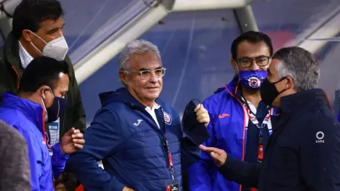 Álvaro Dávila quiere borrar todo rastro de Billy Álvarez