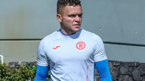 Jonathan Rodríguez ha entrenado al parejo con Cruz Azul.