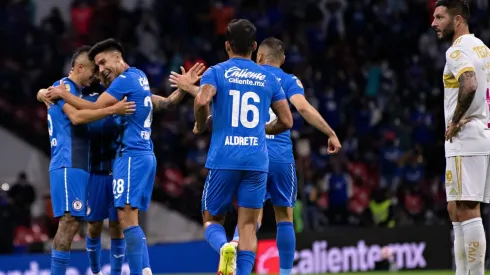 Cruz Azul ya le gana a Tigres.