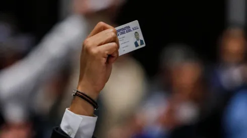 El estira y afloja con la Cooperativa que complica a la directiva azul