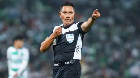 Los antecedentes del árbitro del repechaje entre Cruz Azul y Rayados
