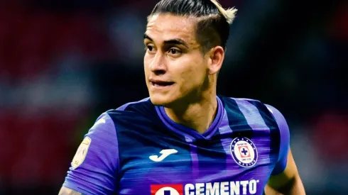 Alexis Peña llegó a Cruz Azul a préstamo por parte de Chivas.