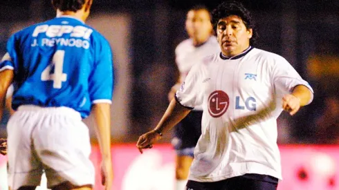 Diego Maradona frente a frente ante Juan Reynoso.