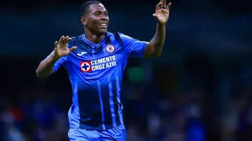 Angulo todavía no tiene muy claro su futuro