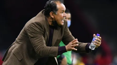 Juan Reynoso dirigió su partido 50 en Cruz Azul.