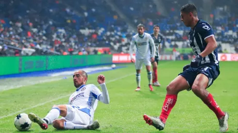 Luis Romo fue titular con Rayados ante Cruz Azul.