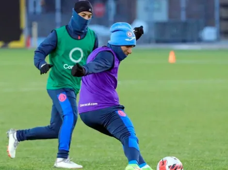 Con gorros y bufandas: Así fue el último y gélido entrenamiento en Canadá