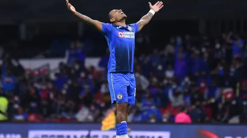 Rómulo Otero dentro del 11 ideal de la Concachampions gracias a su gol con Cruz Azul