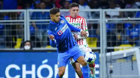 Ángel Romero saldrá desde el inicio con Cruz Azul