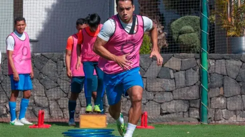 Adrián Aldrete volvió a entrenar con Cruz Azul.