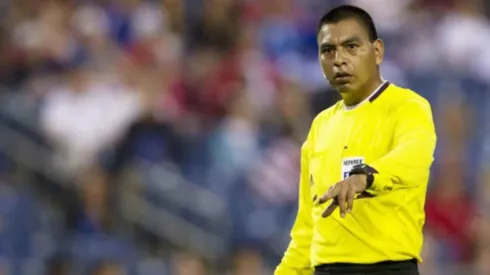 Walter López impartirá justicia en el partido de Cruz Azul