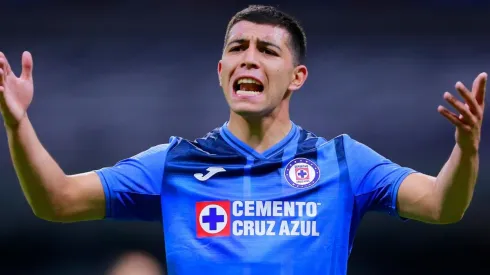 Erik Lira sería titular con Cruz Azul para enfrentar a su exequipo Pumas.