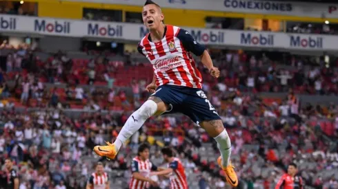 El ex Cruz Azul se hizo presente en el Clásico Tapatío