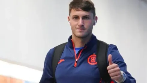 Santi llegando al Azteca.