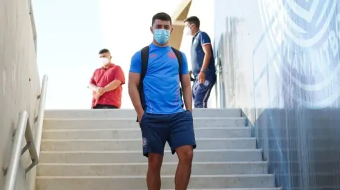 Erik Lira durante un partido de Cruz Azul