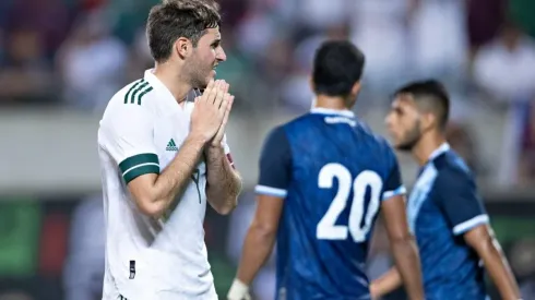 El delantero mexicano no pudo marcar ante Guatemala