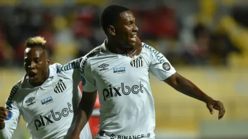 El delantero volvió a anotar con el Santos