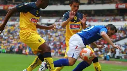 Paul Aguilar es uno de los jugadores del América más odiados por la afición de Cruz Azul.