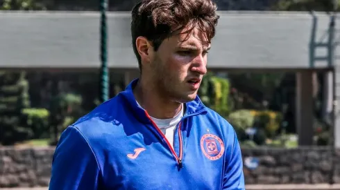 Santiago Giménez tendría que estar en una alineación mas ofensiva para Cruz Azul.