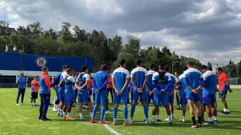 El entrenador uruguayo dirigió su primera sesión de entrenamiento