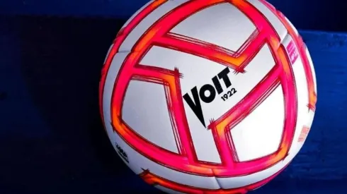 El balón rosa de Voit