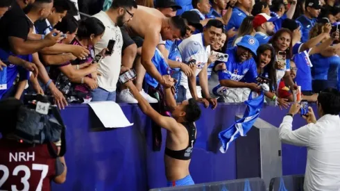 Carlos Rodríguez al final del encuentro con sus familiares