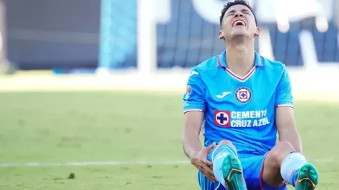 El 'Brujo' salió lesionado con evidentes muestras de dolor