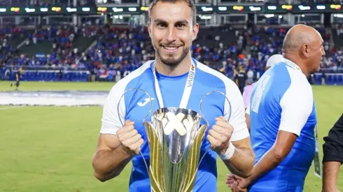 Alejandro Mayorga conquistó su primer título como jugador de Cruz Azul.