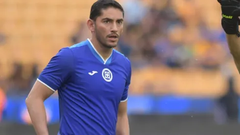 Corona quiere una oportunidad en el arco.