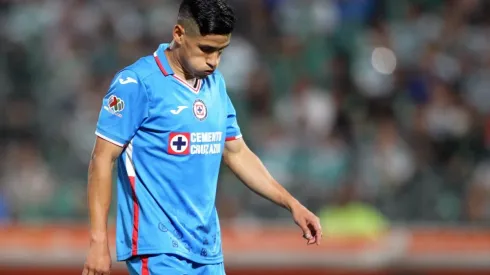 Antuna lamentando la derrota.