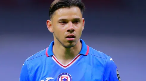 Peligra la permanencia de Ángel Romero en Cruz Azul.
