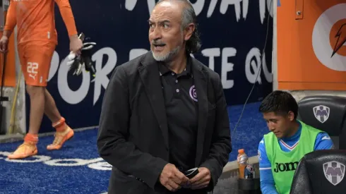 Potro Gutiérrez sumó su primera derrota con Cruz Azul.