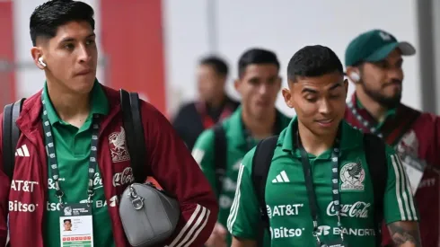 A su llegada al estadio.