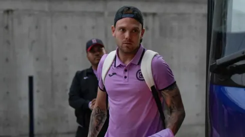 Rotondi en su llegada al Estadio Azteca