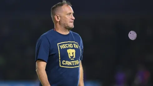 El técnico argentino no continuará con Pumas