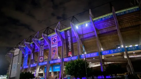 El Estadio Azteca en un duelo de Cruz Azul