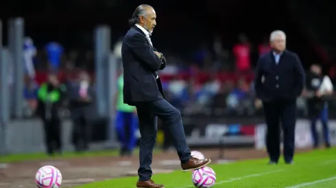 Raúl Gutiérrez se ganó la confianza de la directiva de Cruz Azul y seguirá como DT