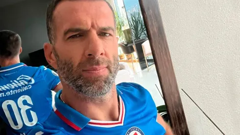 Tito Villa es un leal aficionado de Cruz Azul.