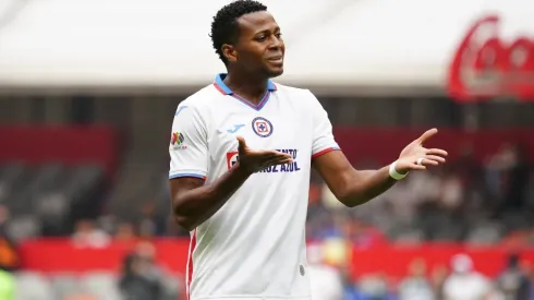 Hay decisiones pendientes que los directivos de Cruz Azul deben de tomar