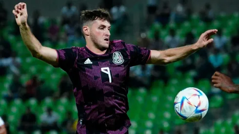 Martino cerró casi por completo la posibilidad de que Santi participe en Qatar