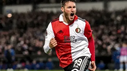 Santiago Giménez llegó al Feyenoord en la presente temporada.