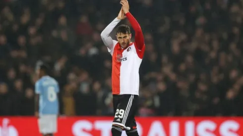 Giménez en un partido con el Feyenoord