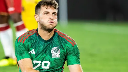 Santiago Giménez quedó fuera de la convocatoria final de la Selección Mexicana.