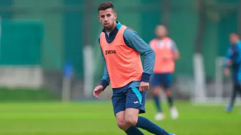 El mediocampista uruguayo lleva meses sin jugar tras concluir su contrato con el Peñarol