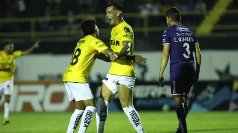 Caraglio anotó al minuto 12' de la primera parte