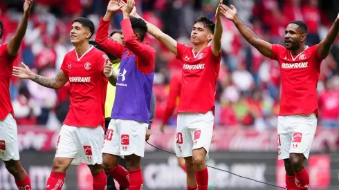 Cruz Azul busca un lateral a préstamo en Toluca.
