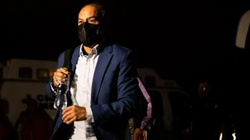 Raúl Gutiérrez en su llegada al Estadio Caliente