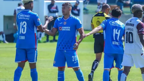 Iván Morales anotó doblete ante el Atlante